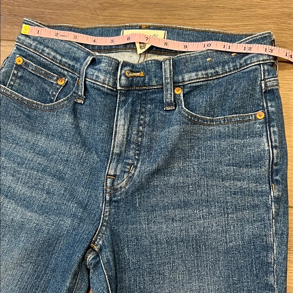 Madewell Mid-Rise Kick Out Jeans Frayed Cuffs Size 25 Waist Flare - Picture 5 of 14